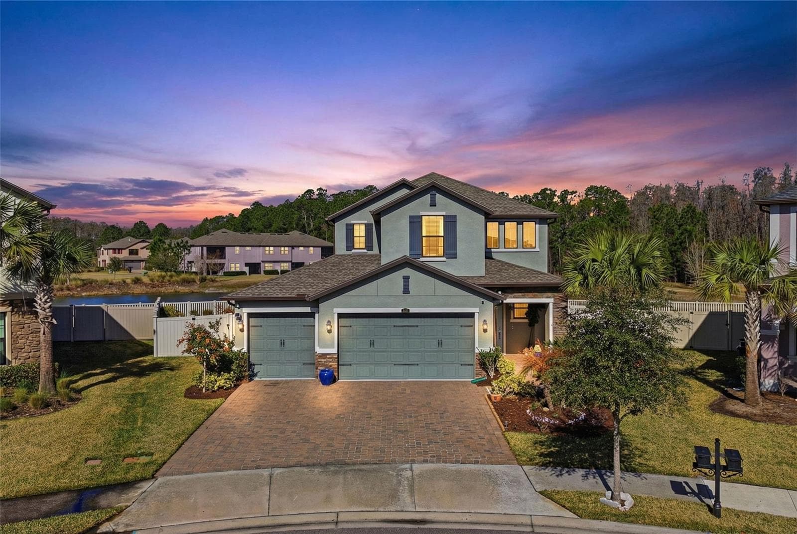 5026 Tivoli Dr photo 3