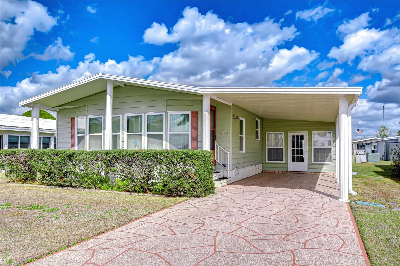 35145 Wagner Way photo 3