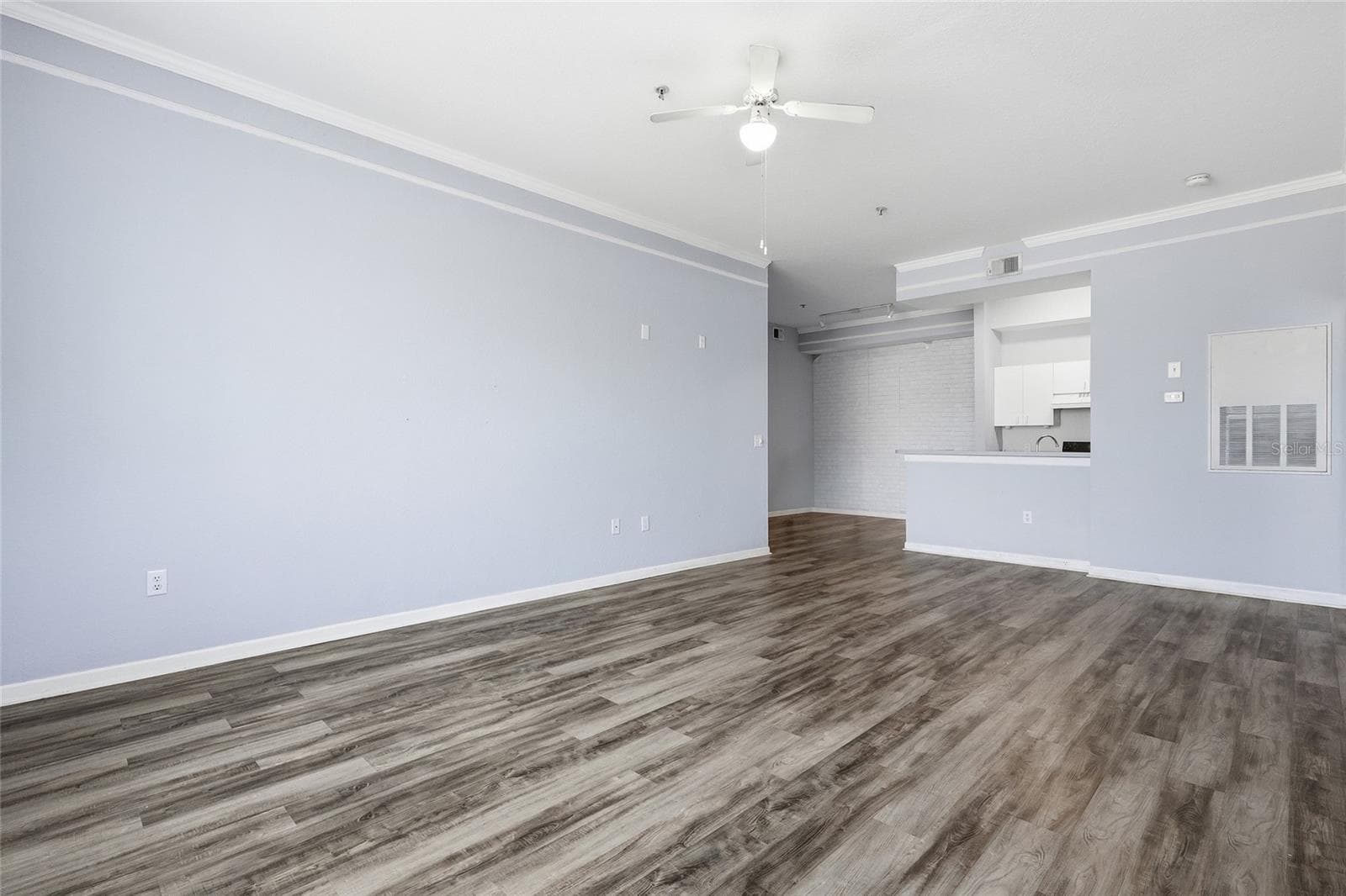 17106 Carrington Park Dr #623 photo 5