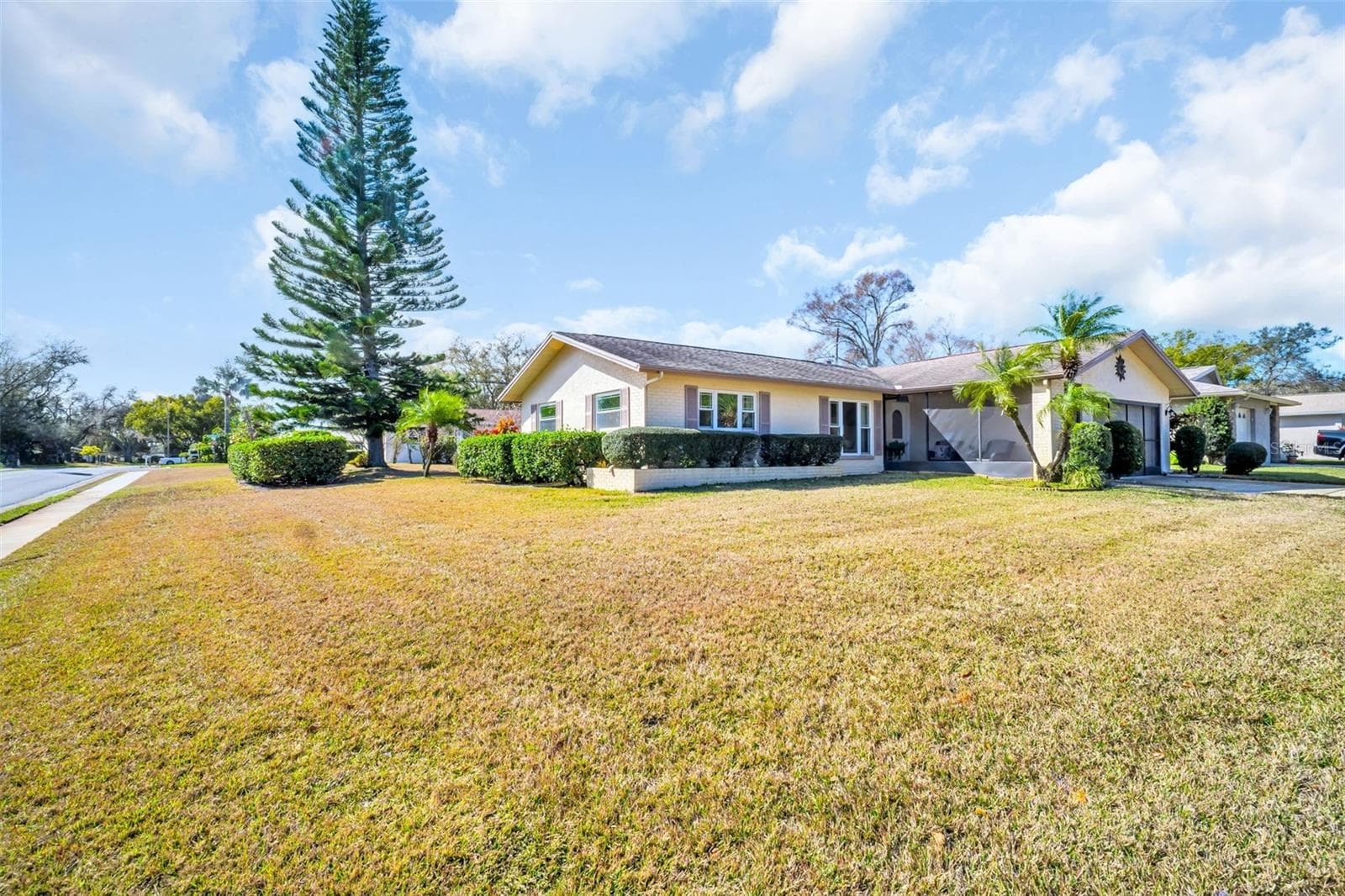 102 Stafford Dr
