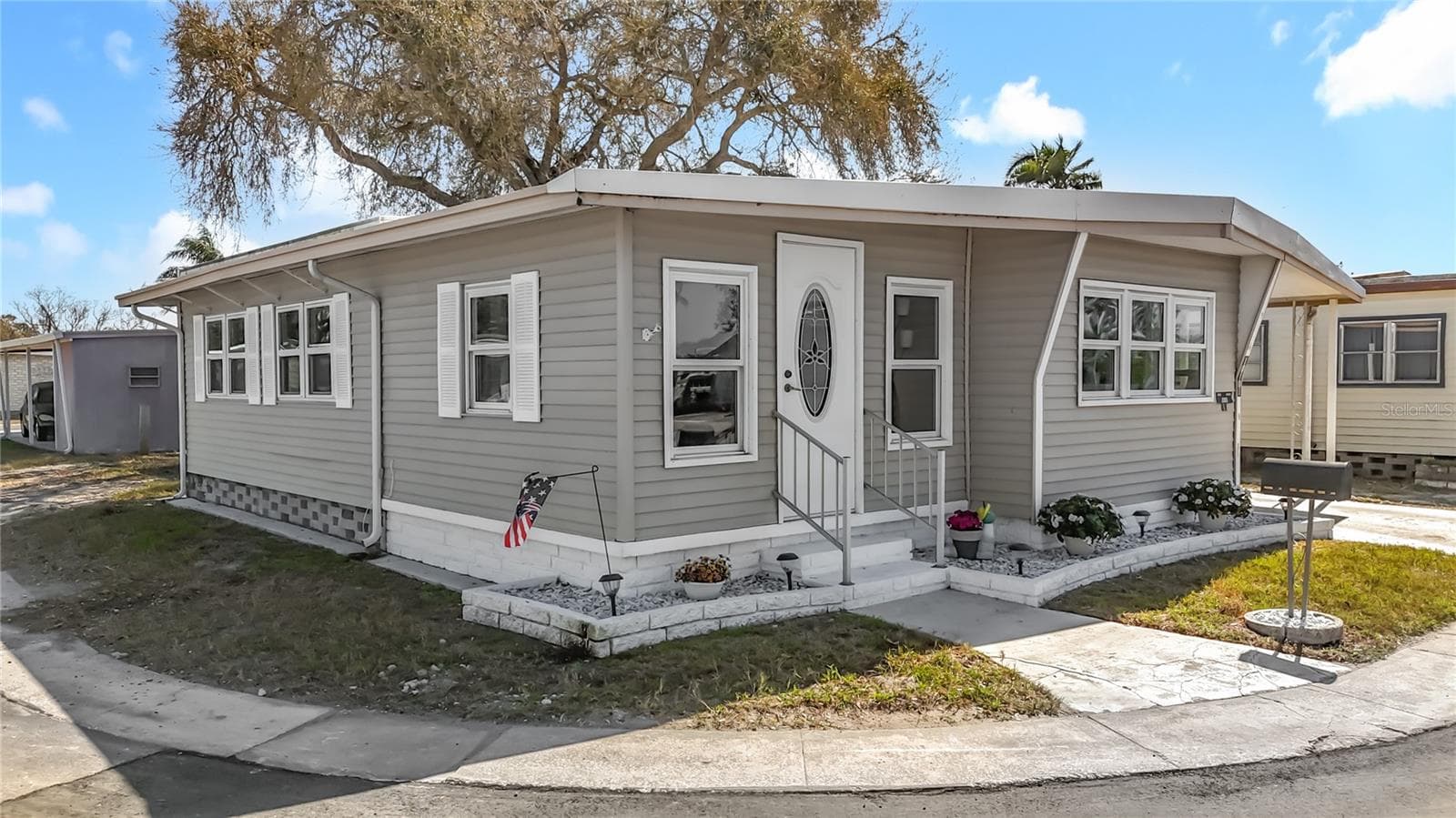 10101 N Lake Dr #89 photo 5