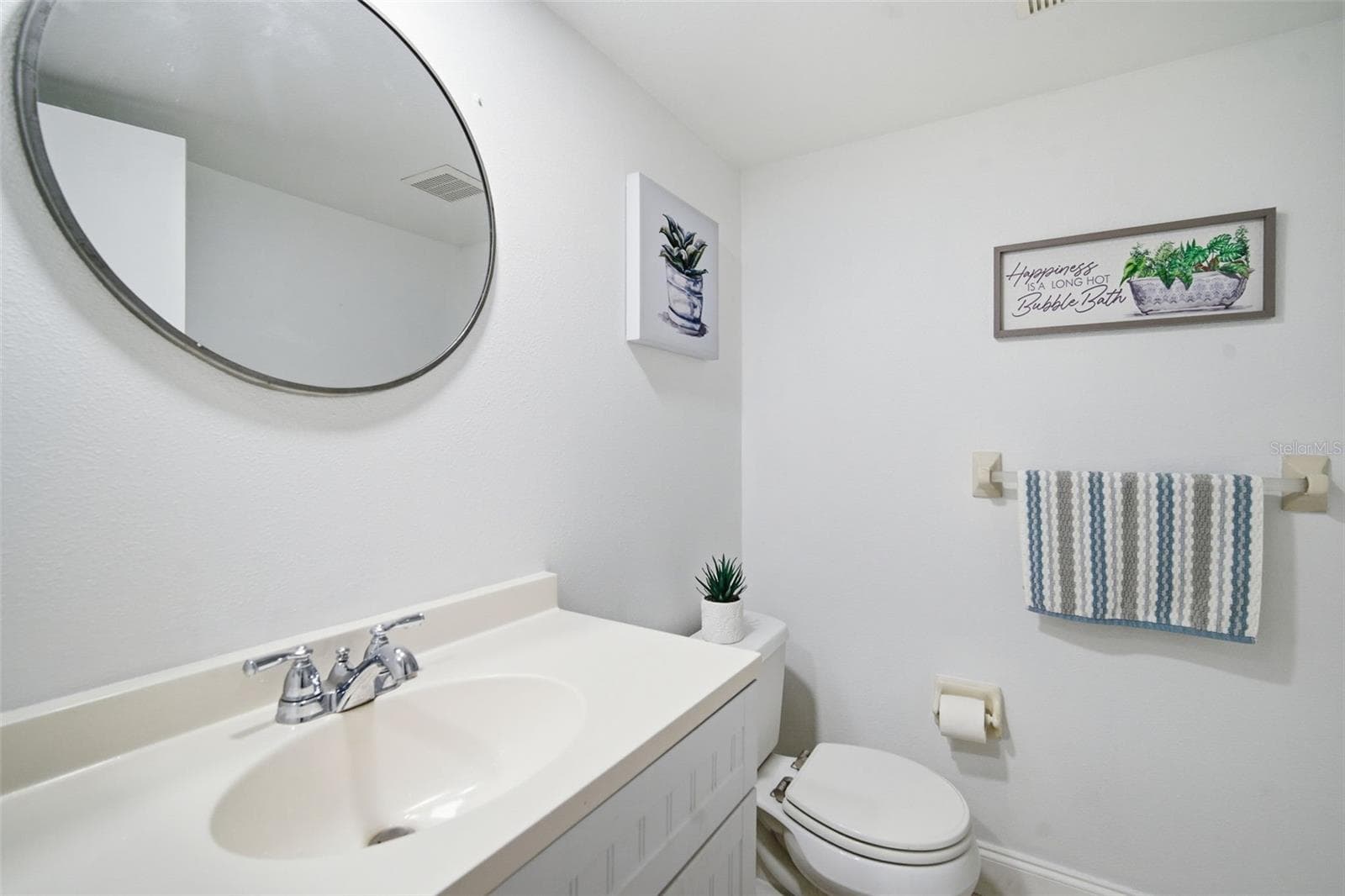 9100 Park Blvd #1 photo 5