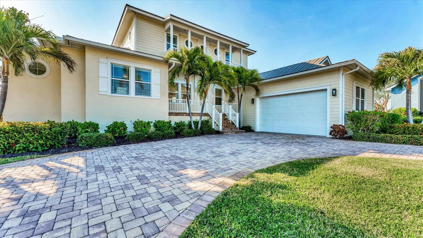 634 Key Royale Dr