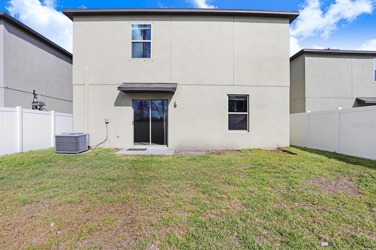 10256 Carloway Hills Dr photo 4