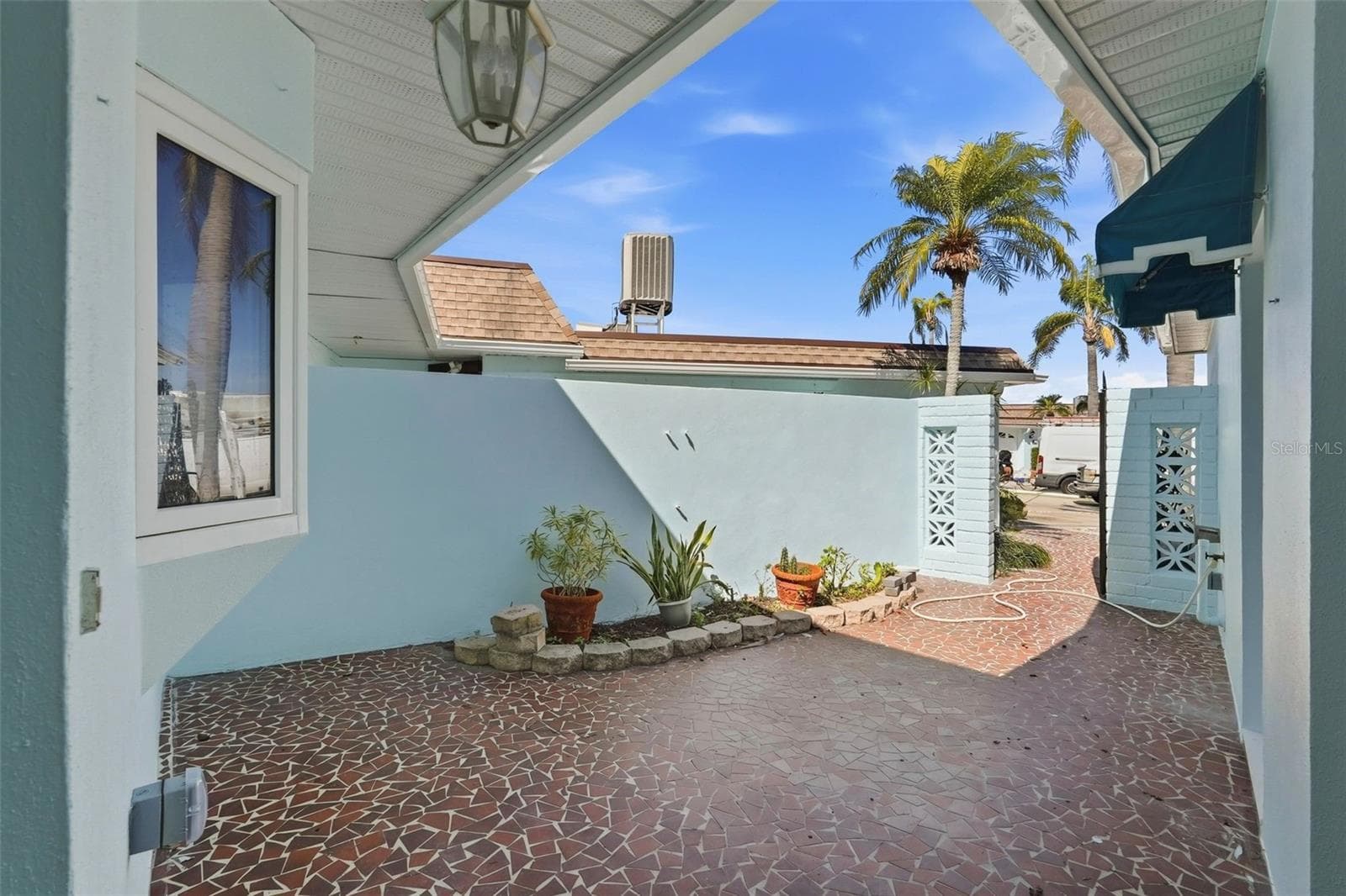 672 Boca Ciega Point Blvd N photo 3