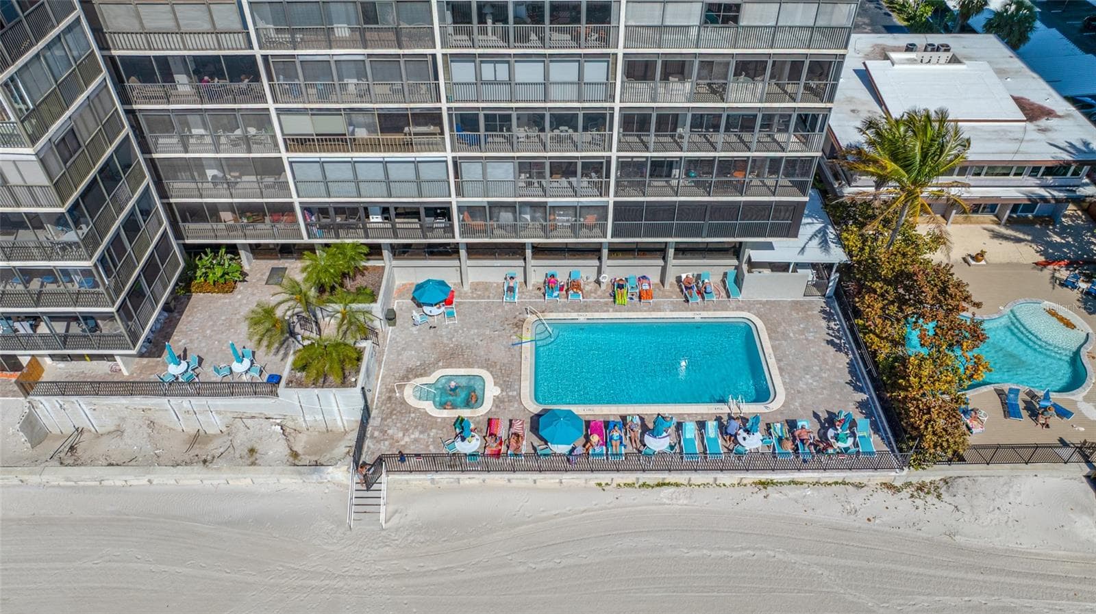15462 Gulf Blvd #603 photo 3