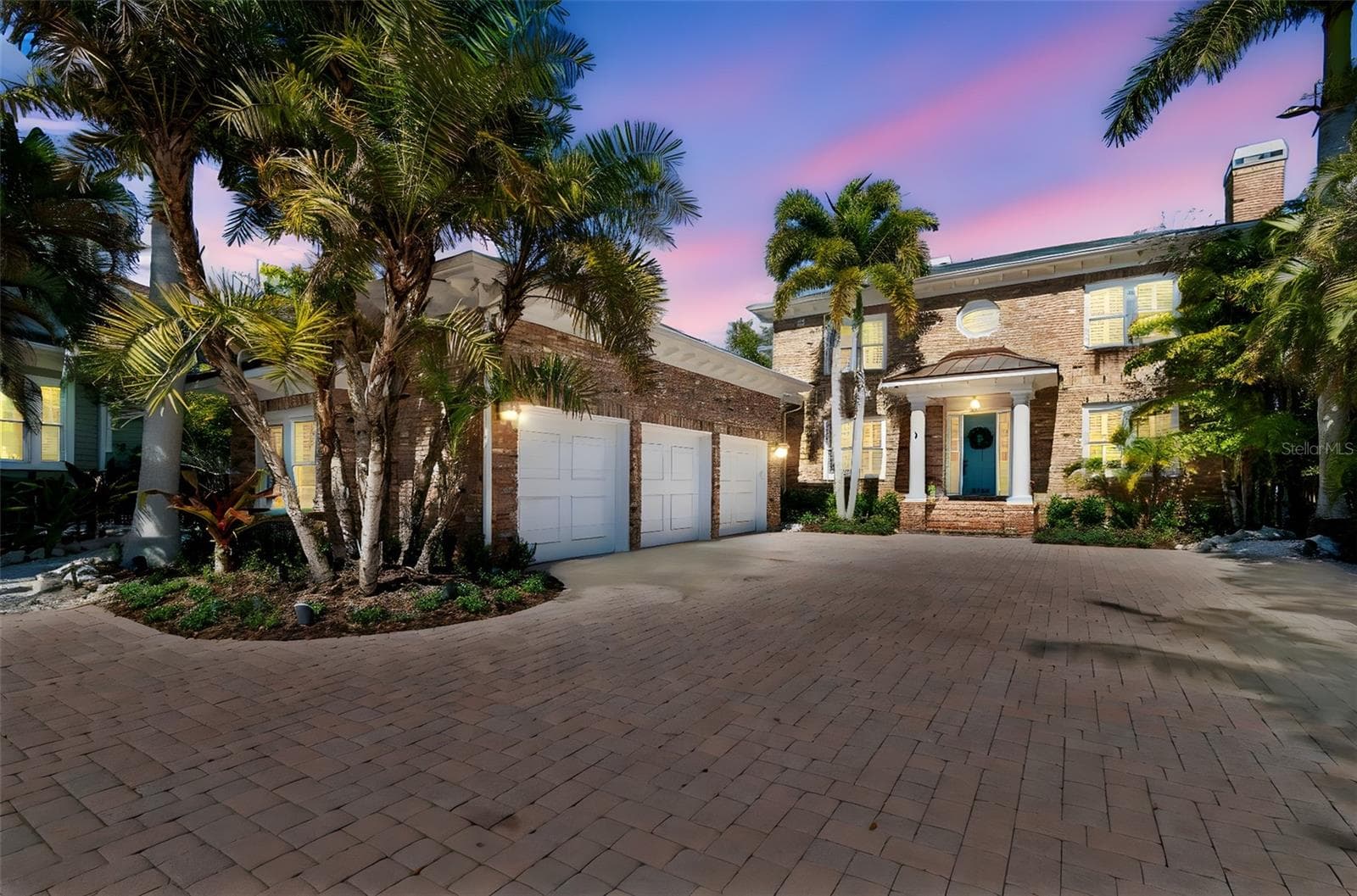 4909 W Spring Lake Dr