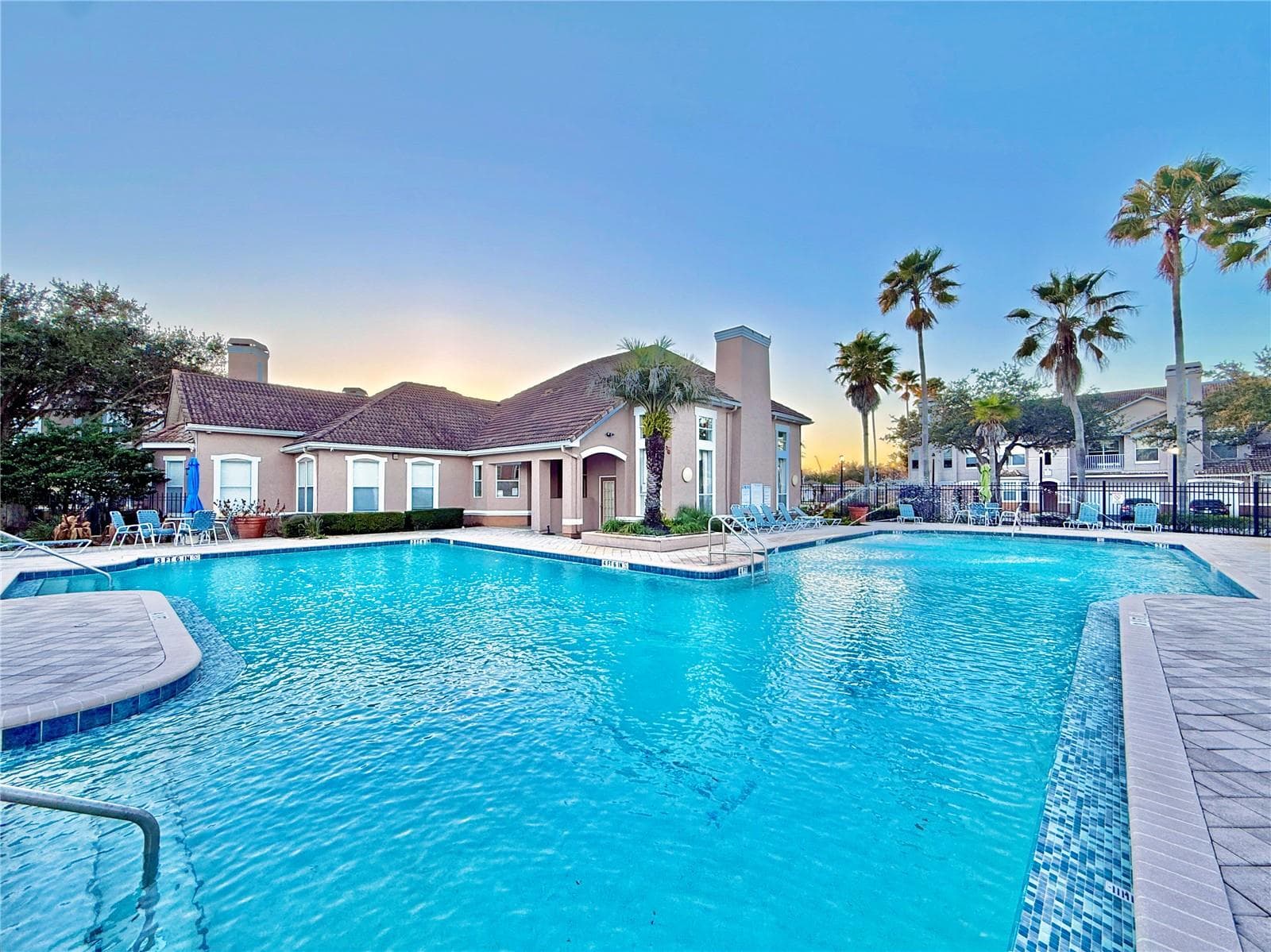 18013 Villa Creek Dr photo 3