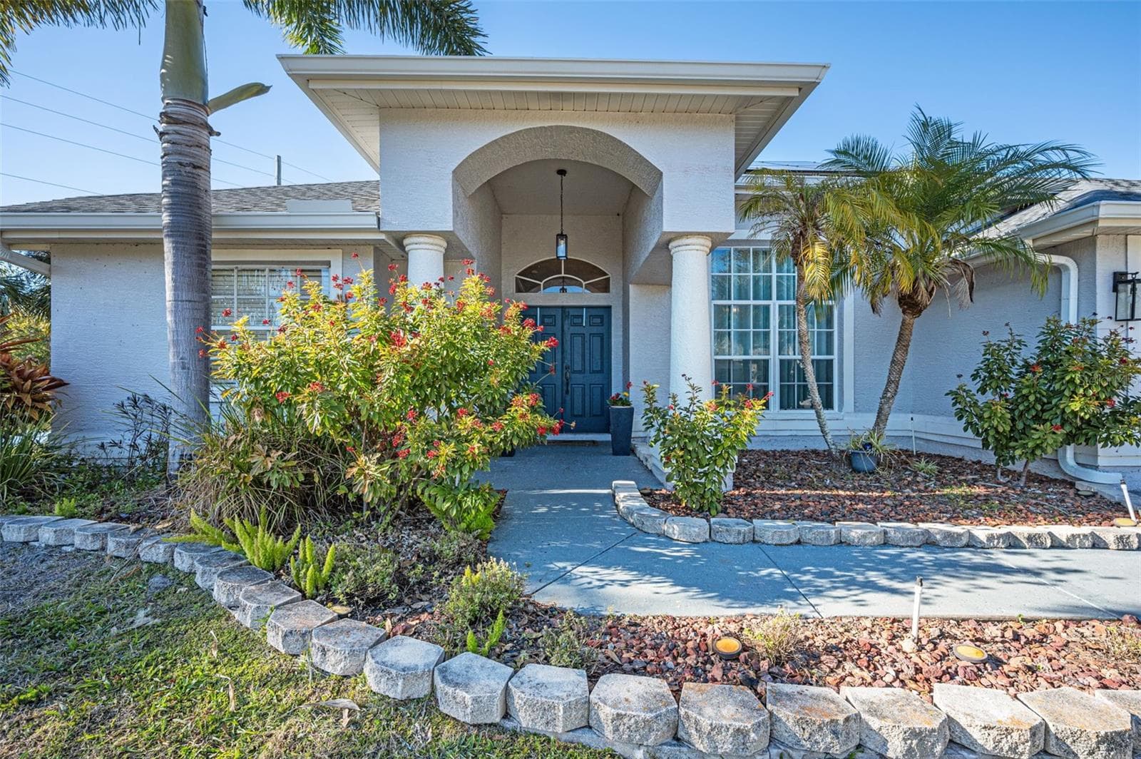 494 Village Dr photo 3