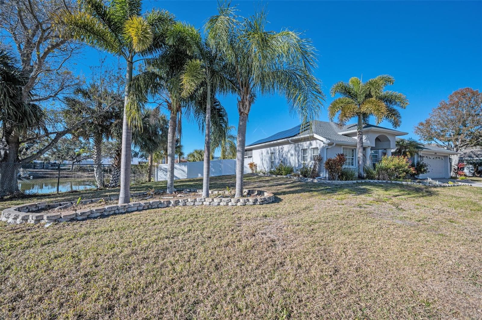 494 Village Dr photo 5