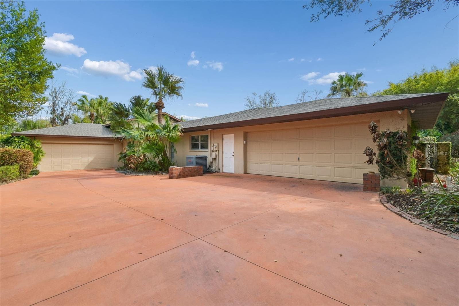 5324 Woodhaven Ln photo 4