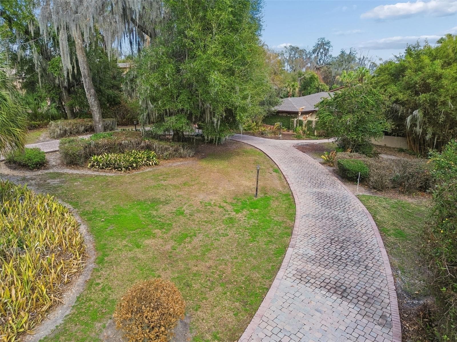 5324 Woodhaven Ln photo 5