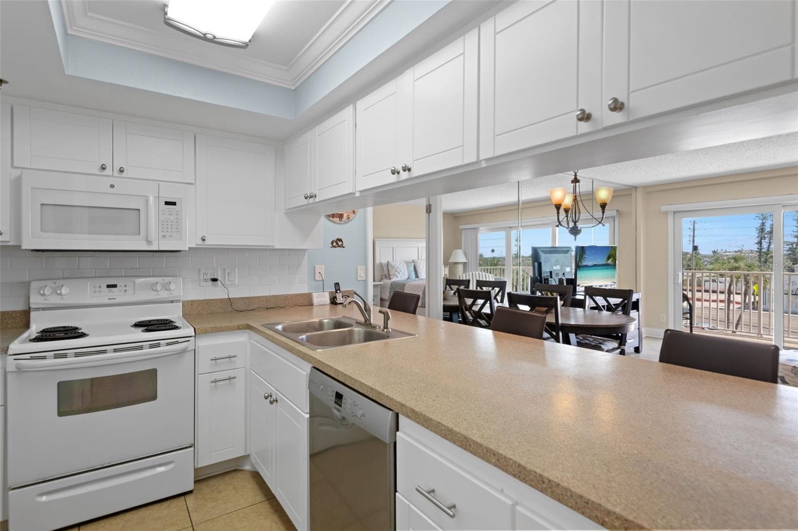 13440 Gulf Blvd #202 photo 4