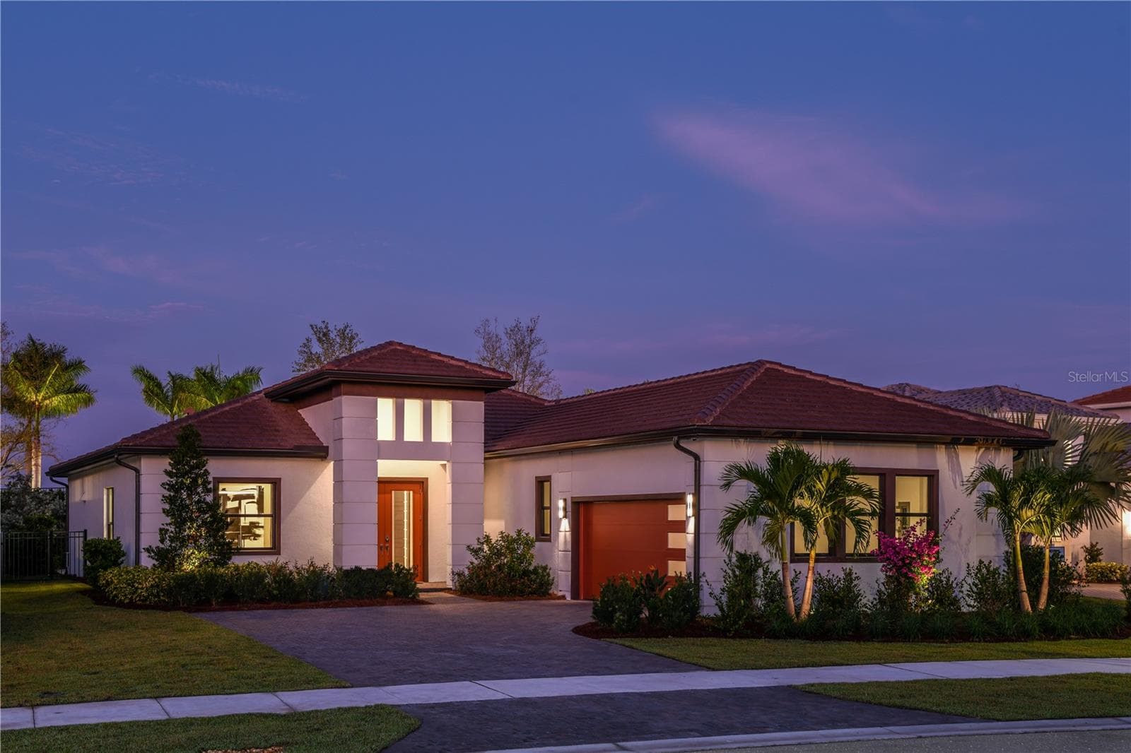 5060 Simons CT photo 3