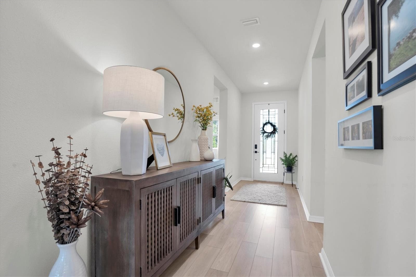 37557 MacKenzie Dr photo 3