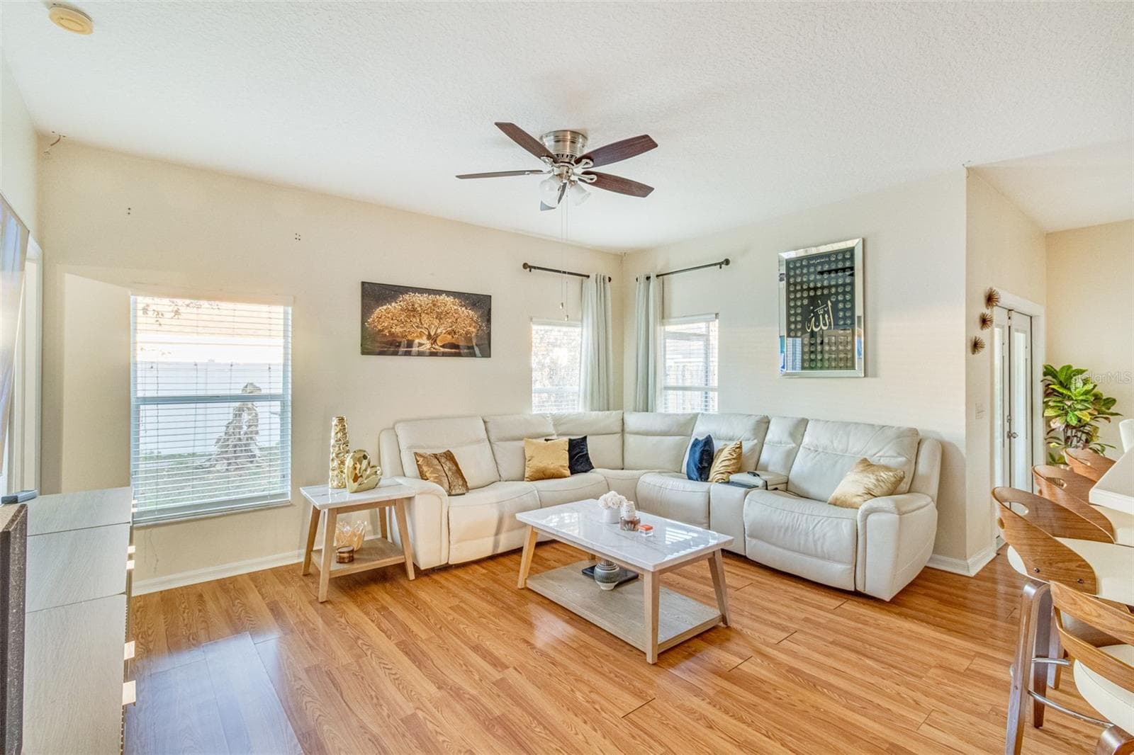 763 Star Pointe Dr photo 3