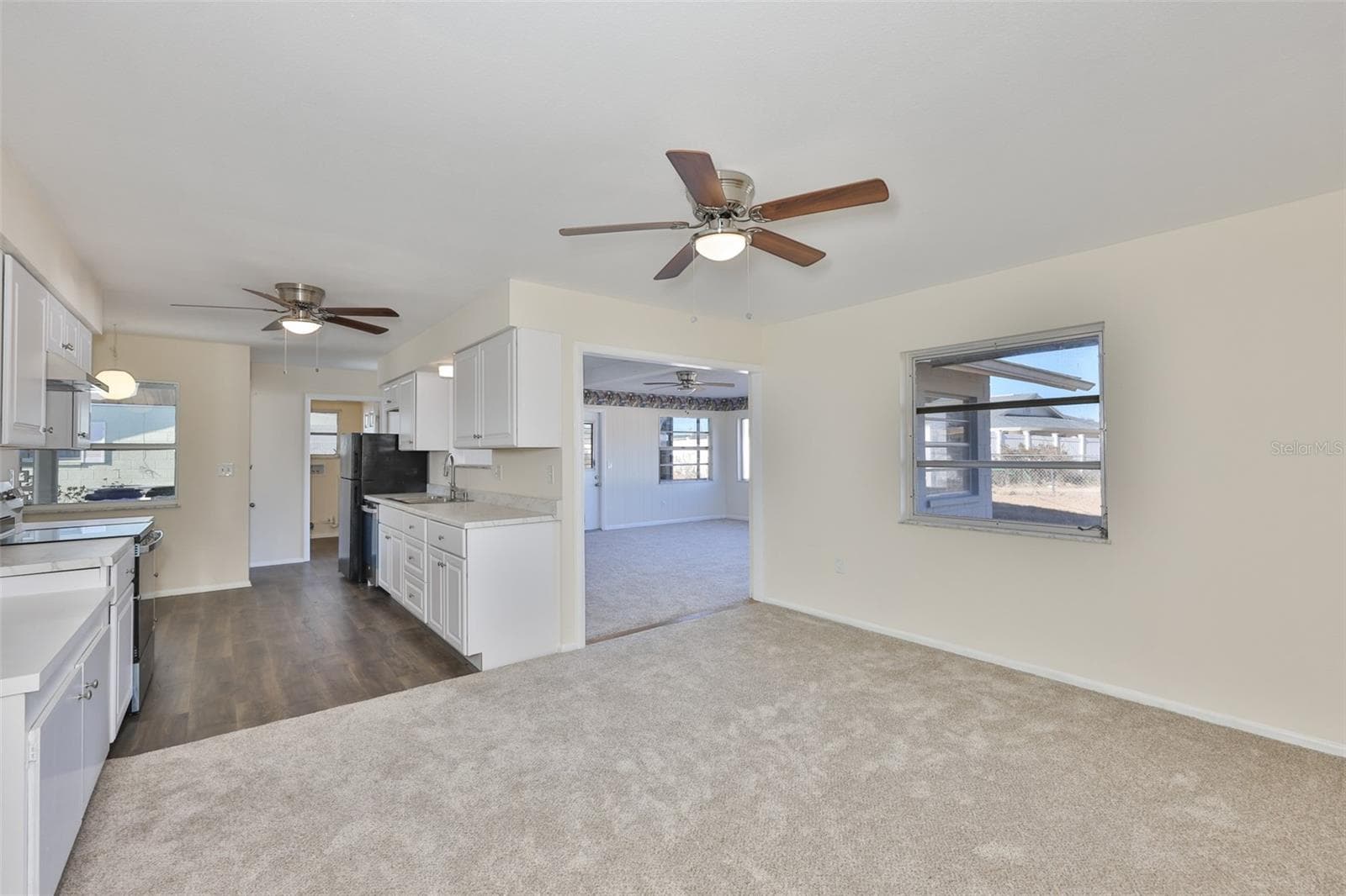 703 Bel Air Ave photo 4