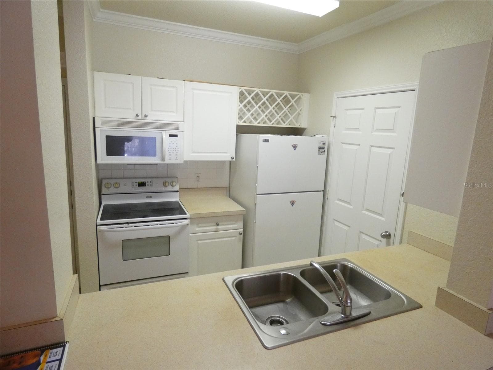 1216 S Missouri Ave #209 photo 4