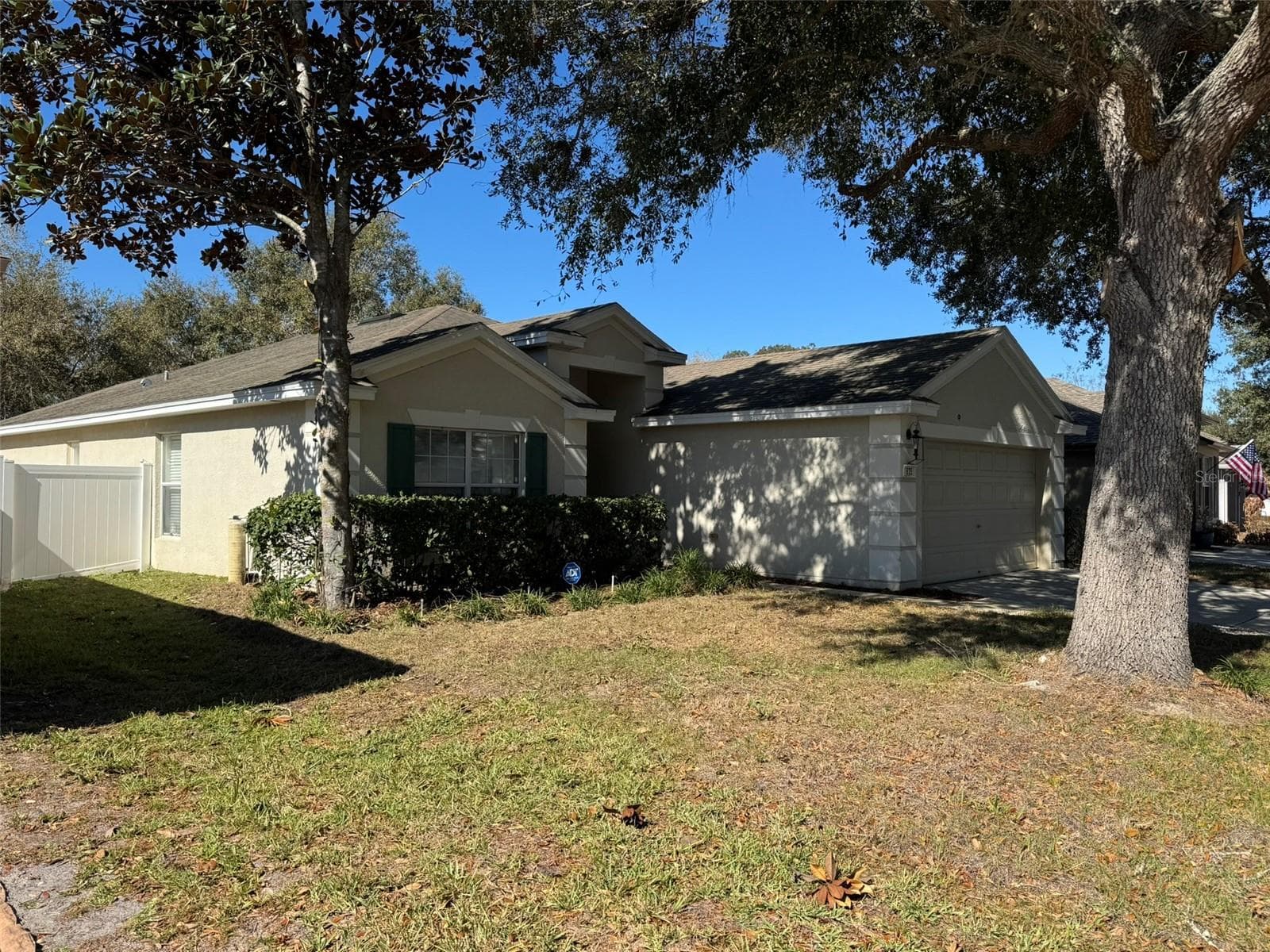635 White Flower Way photo 3