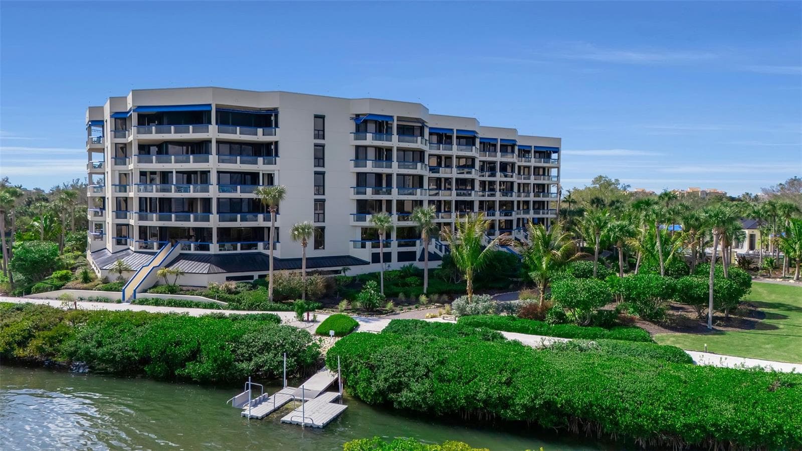2110 Harbourside Dr #523 photo 3