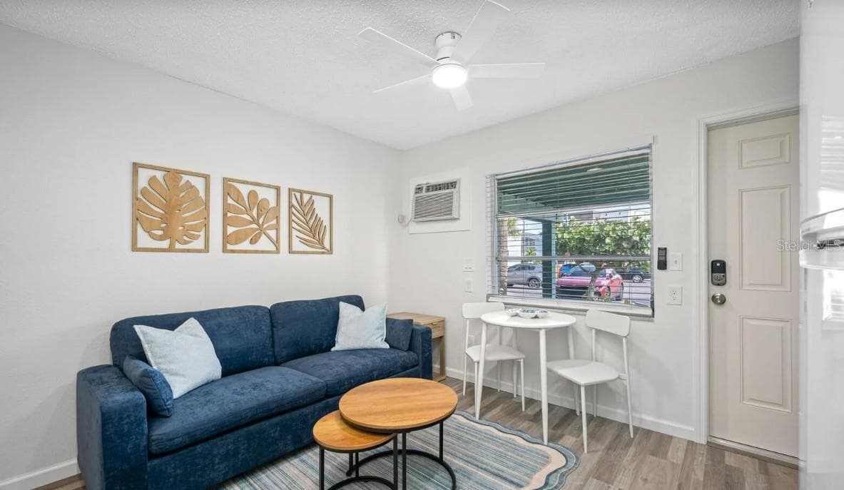 2700 Gulf Blvd #2 photo 3