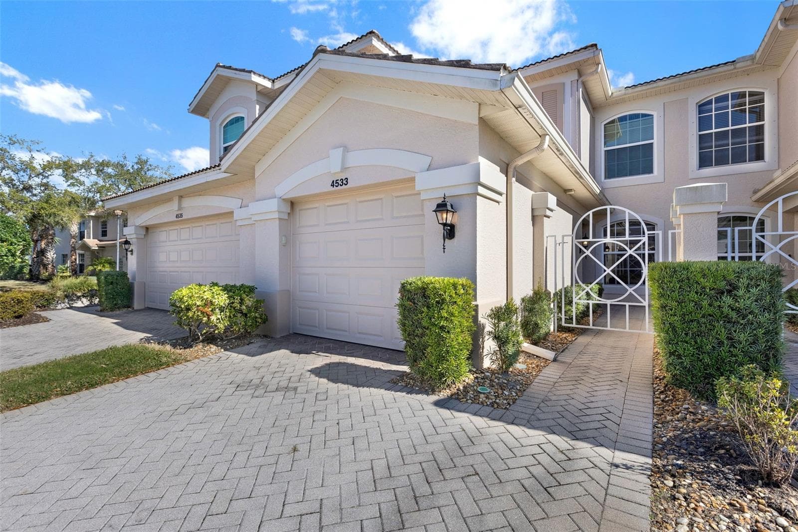 4533 Cinnamon Dr #2707
