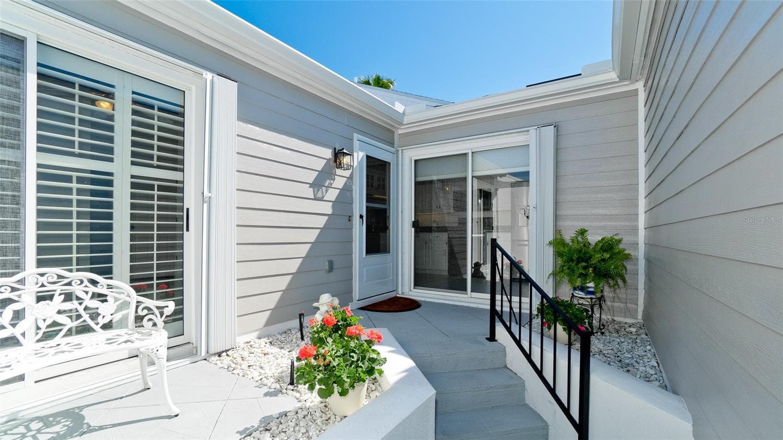 507 Sanderling Cir photo 3