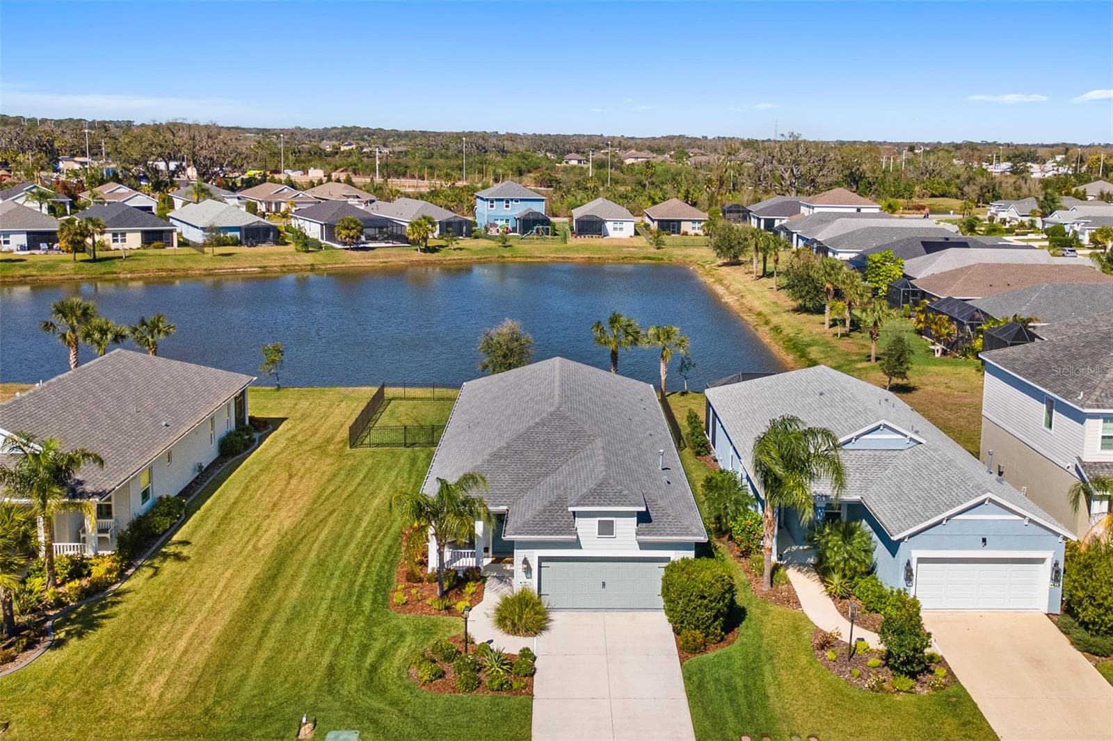 10934 Sand Pine Ln photo 3