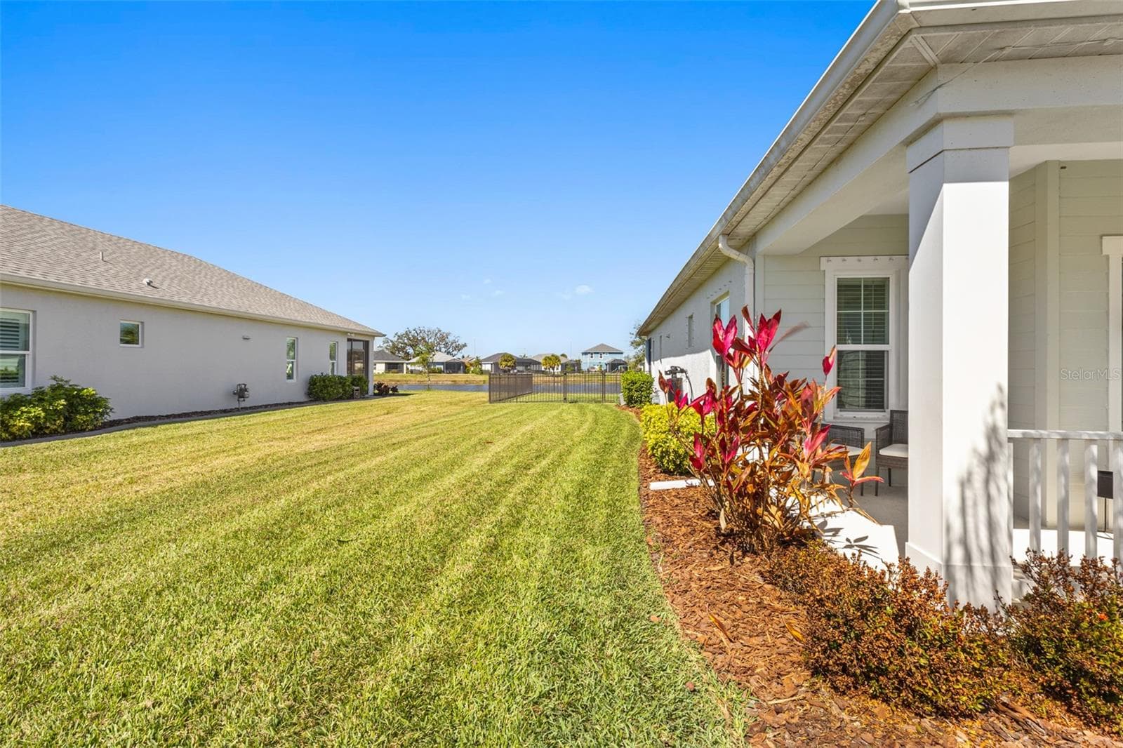 10934 Sand Pine Ln photo 5