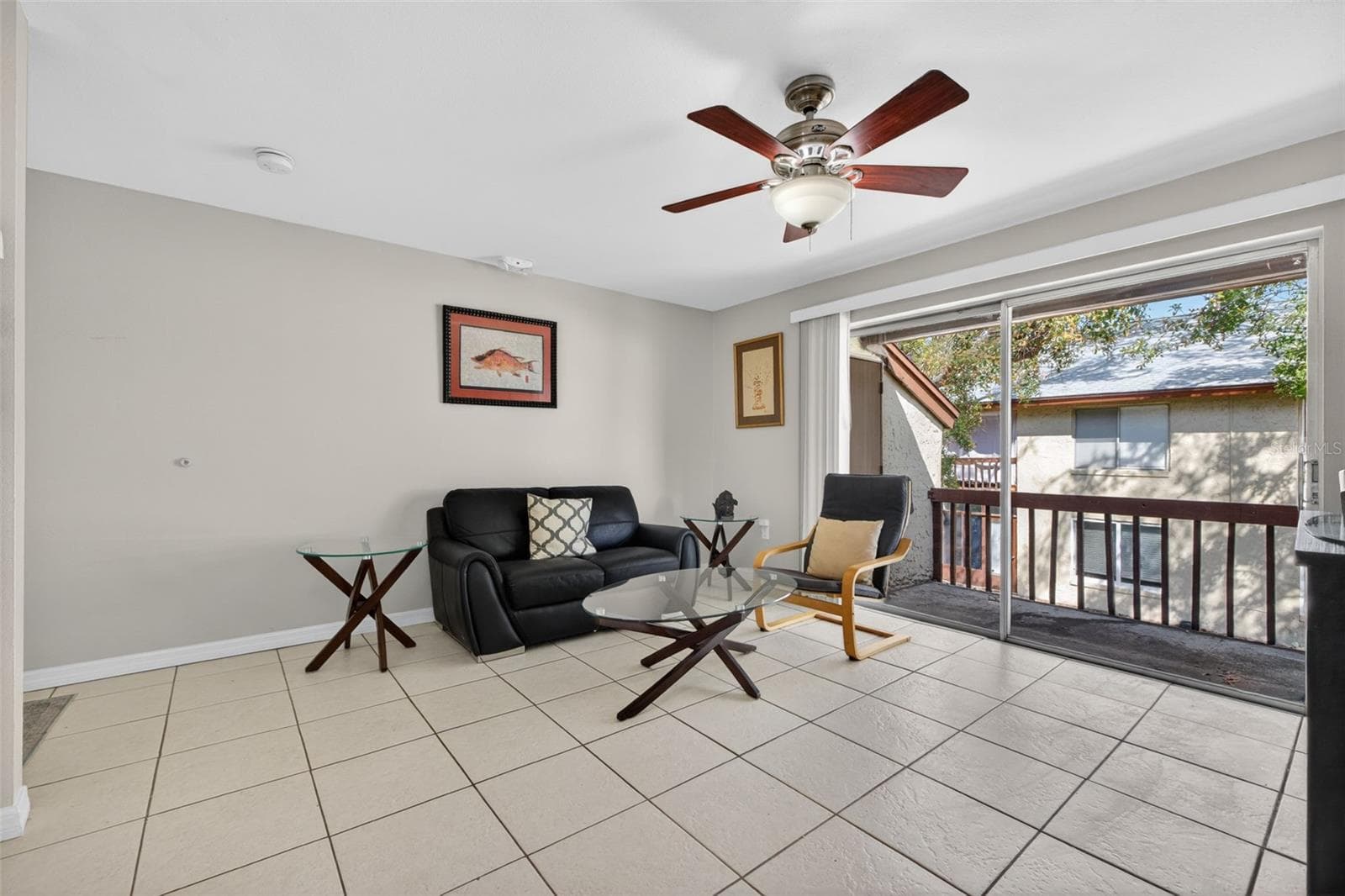 4215 E Bay Dr #1702F photo 4