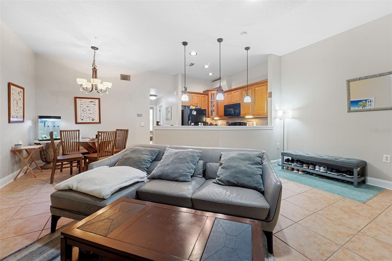 701 Mirror Lake Dr N #120 photo 3