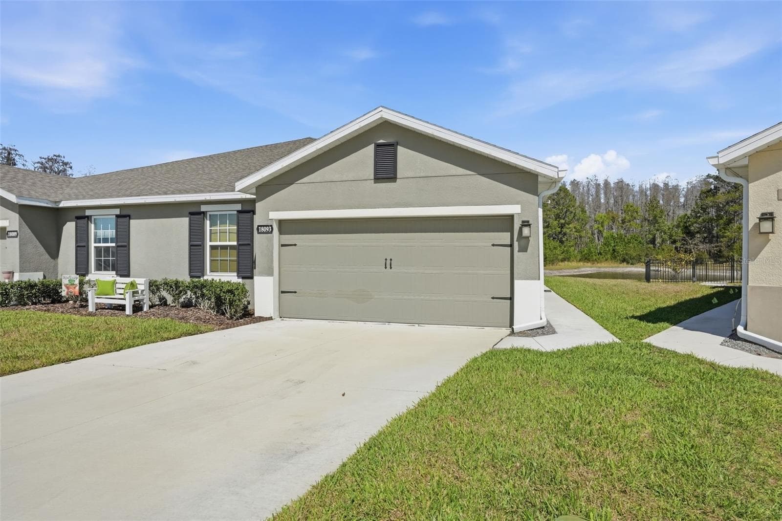 18093 Turning Leaf Cir photo 3