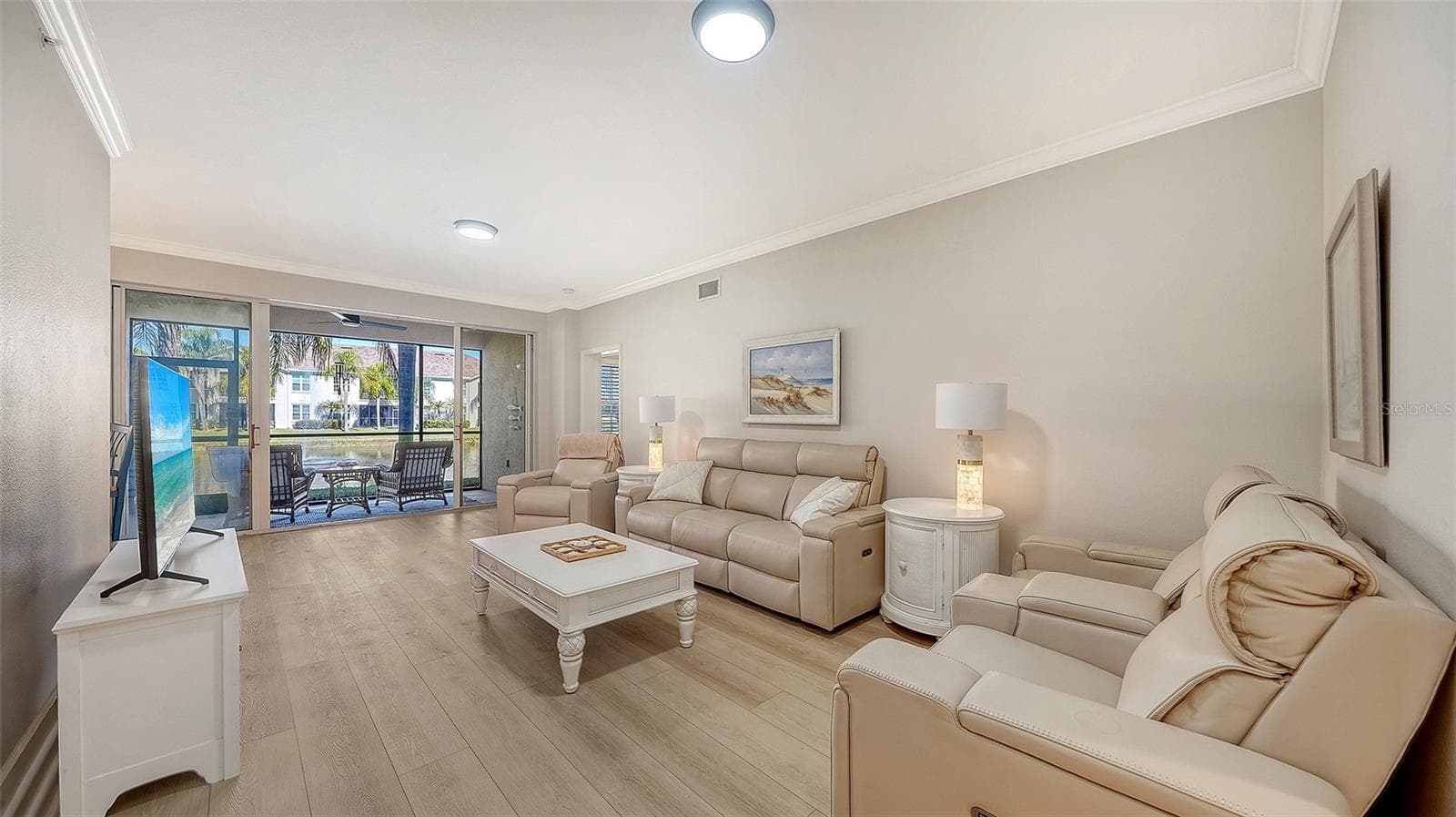 5235 Parisienne Pl #101B28 photo 3