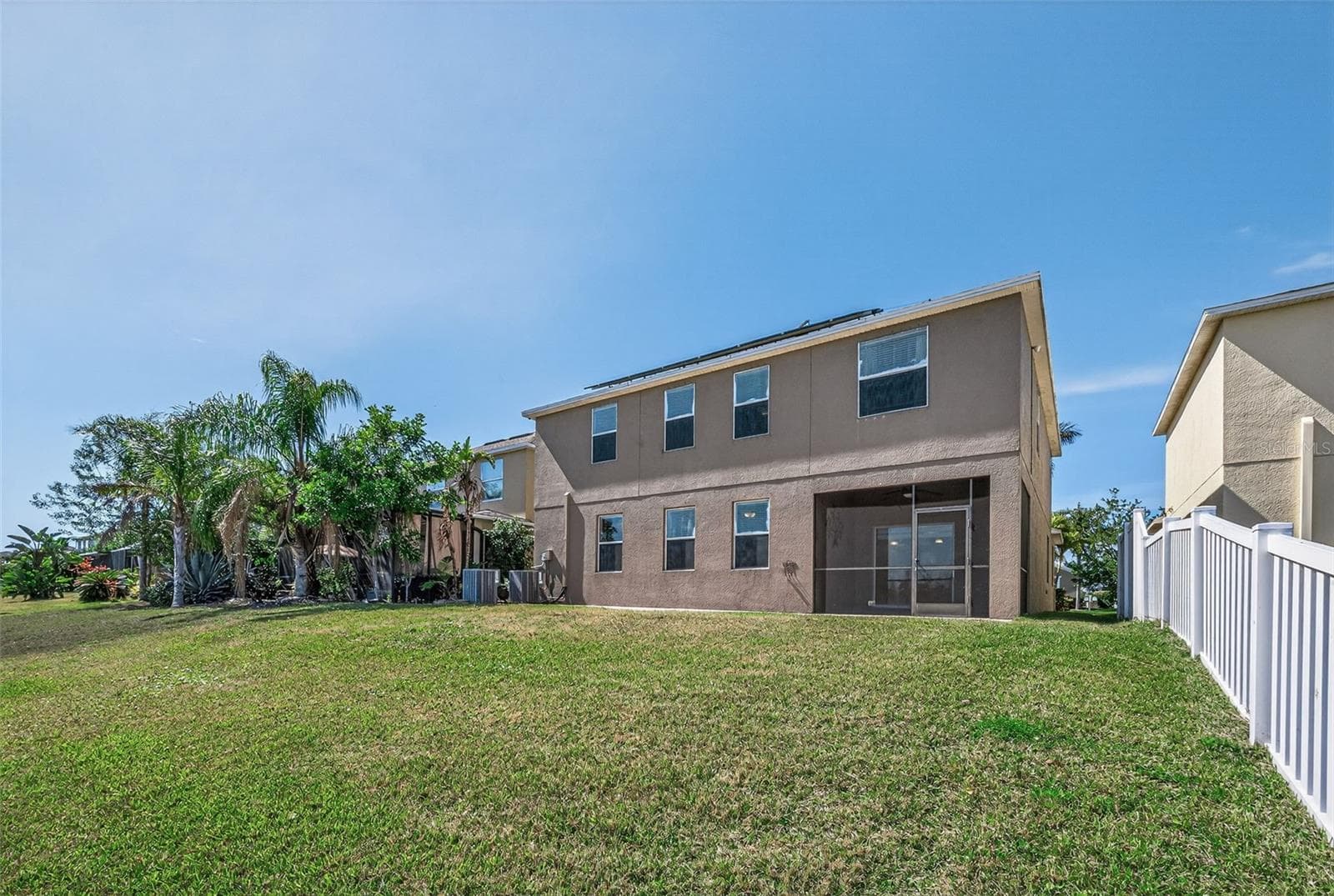 521 Vista Ridge Dr photo 4