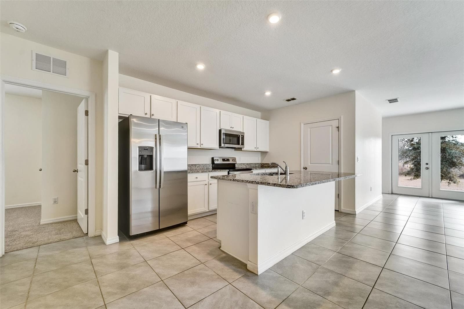 6978 Faben Ln photo 4