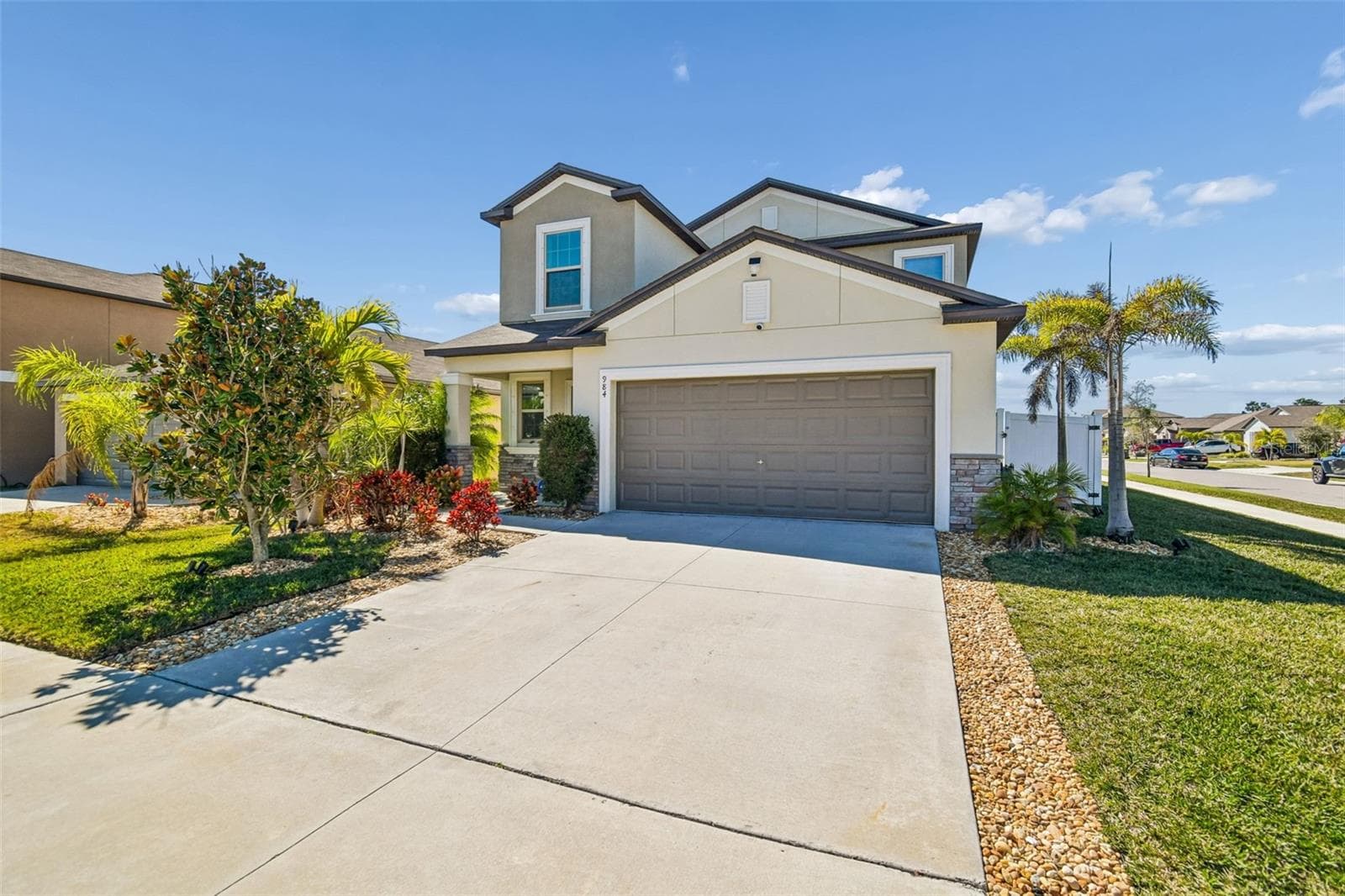 984 Olive Conch St photo 5
