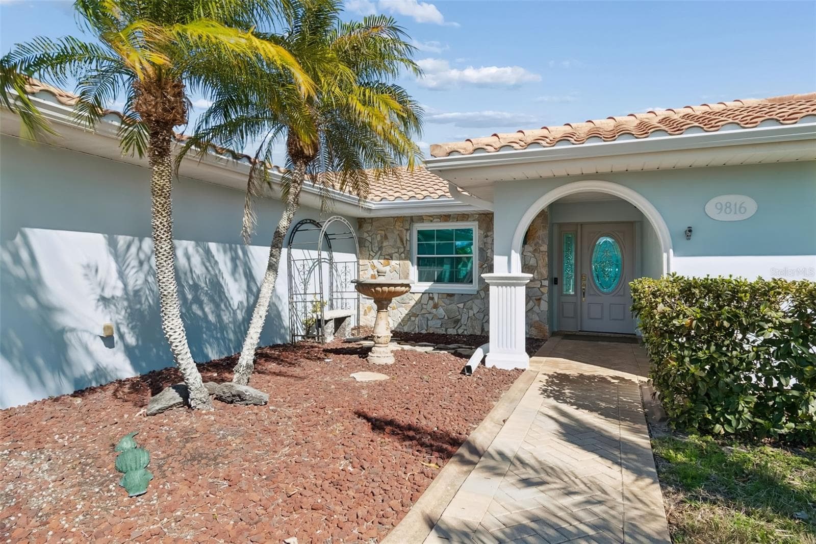 9816 San Sebastian Way photo 4