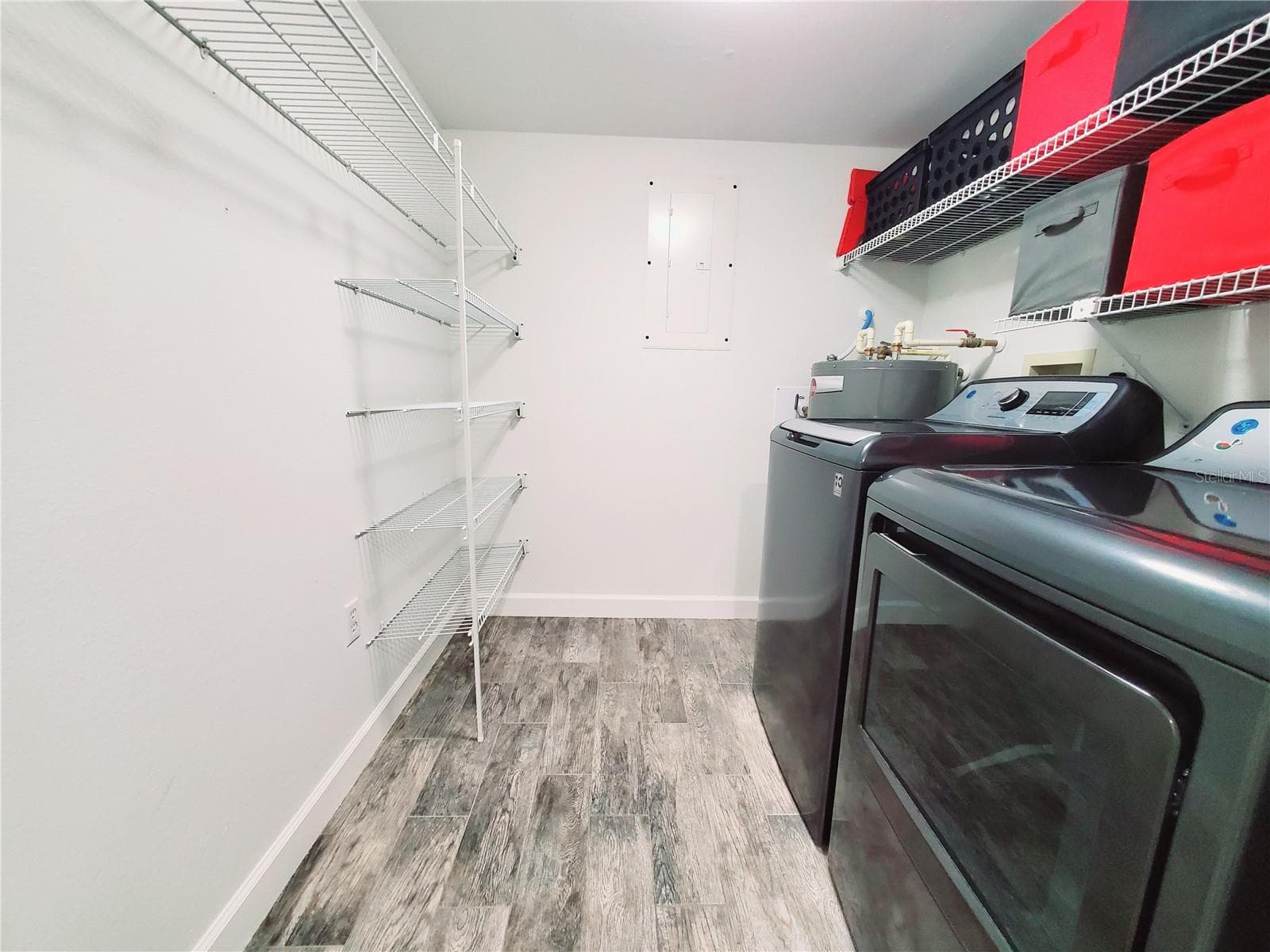 3980 Ironwood Cir #404 photo 5