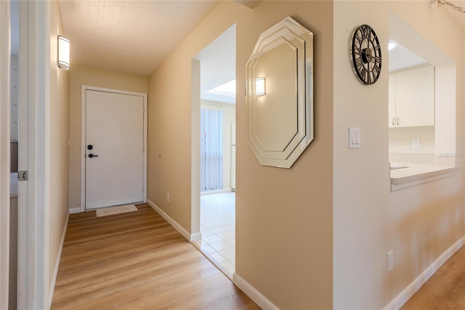 2989 Taywood Meadow #19 photo 3