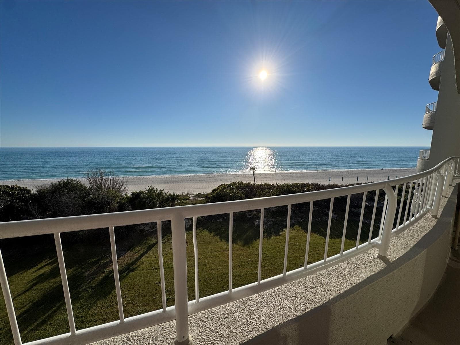 775 Longboat Club Rd #401 photo 4