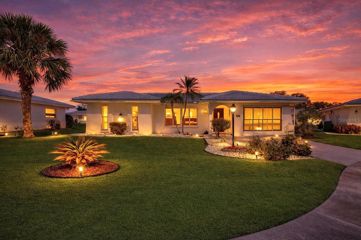 4005 Palm CT