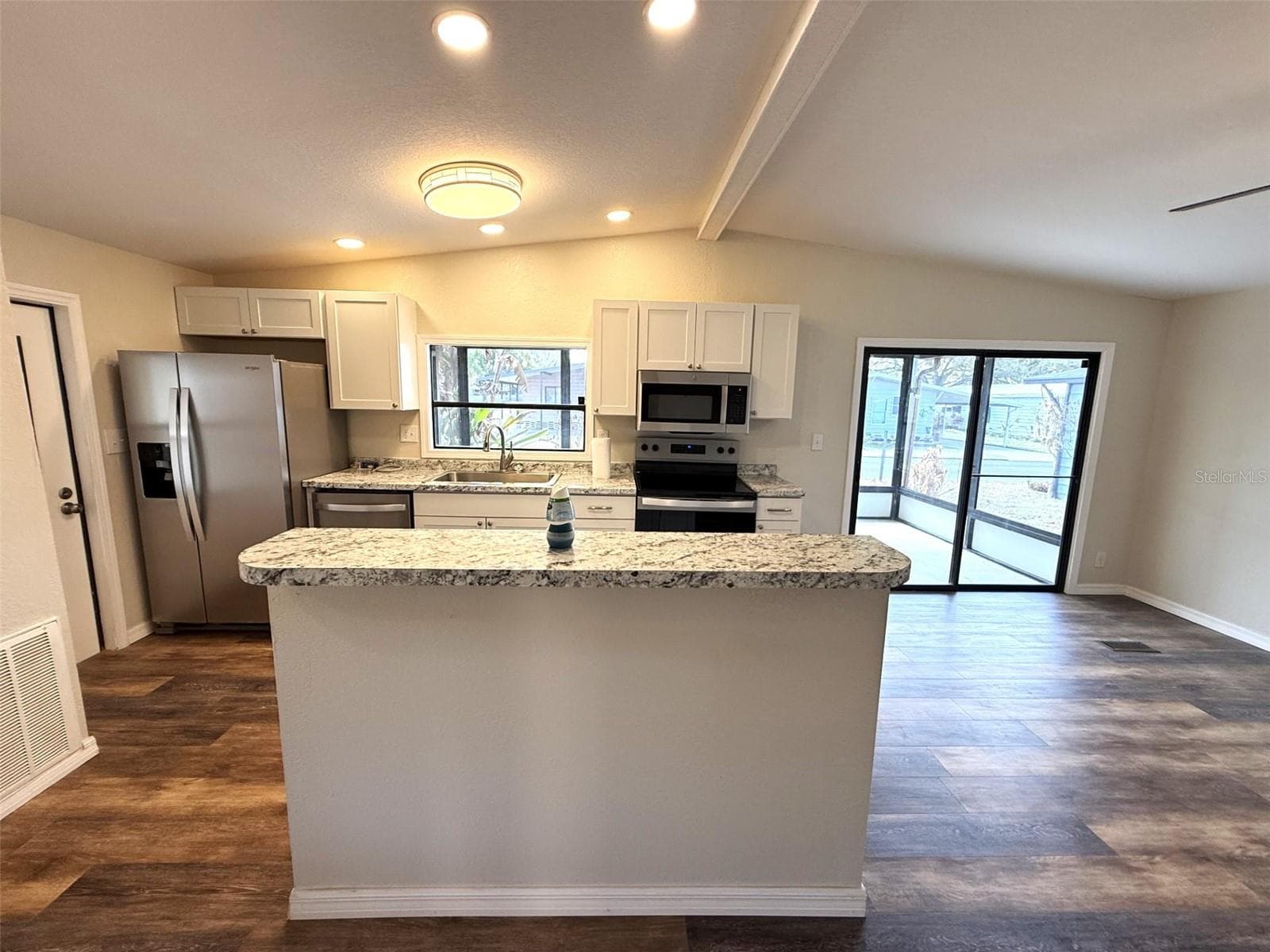2055 S Floral Ave #214