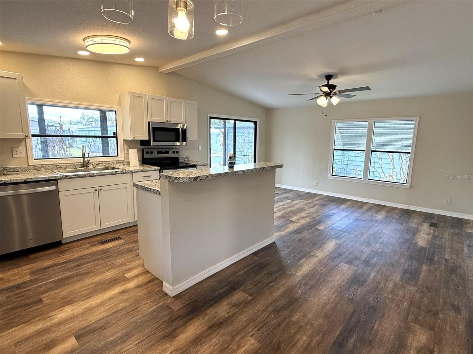 2055 S Floral Ave #214 photo 5