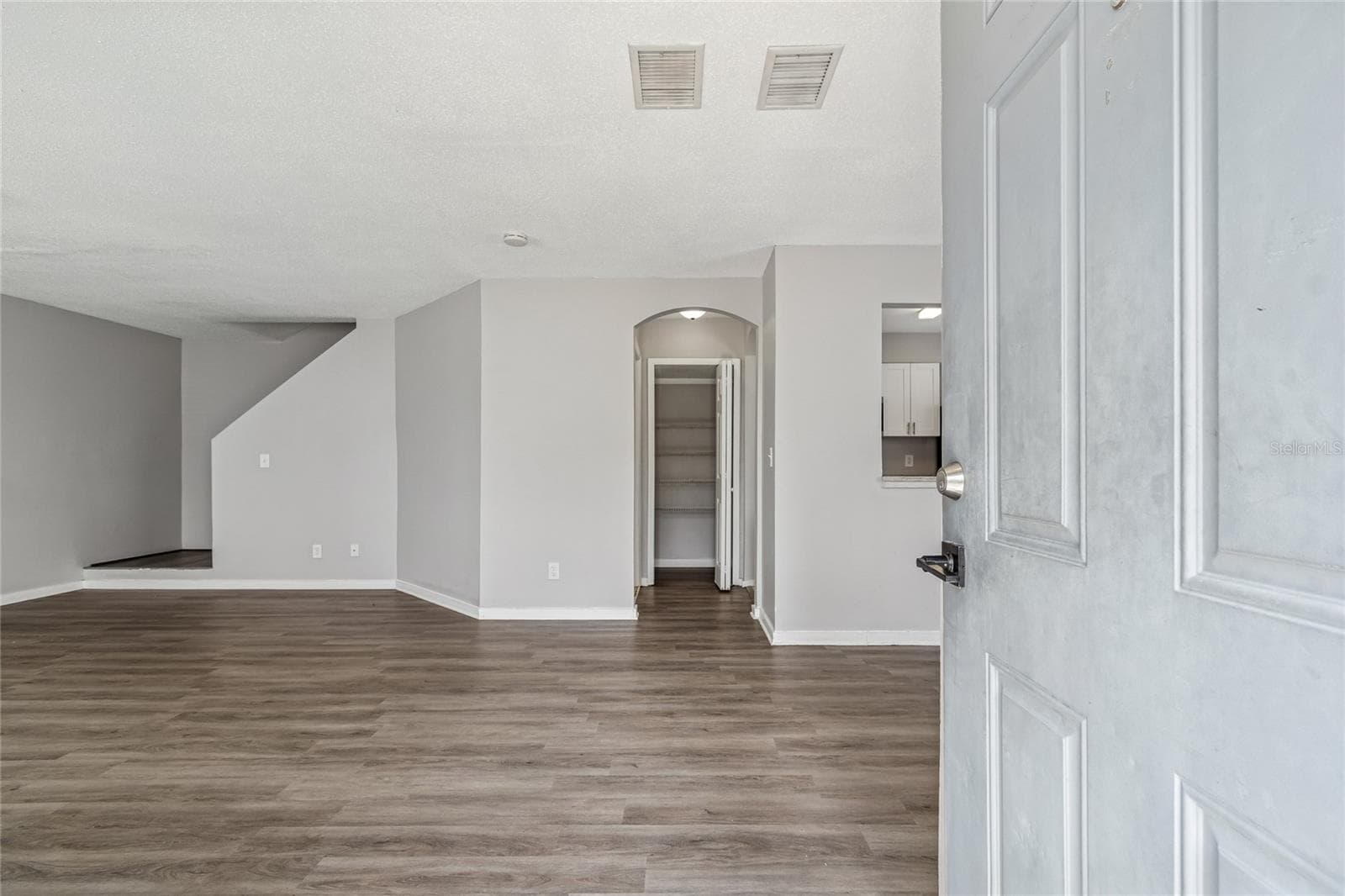 7402 E Bank Dr photo 5