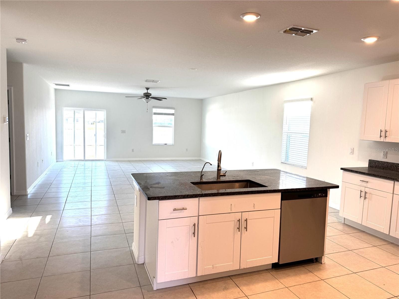 13319 Great Plains Dr photo 5