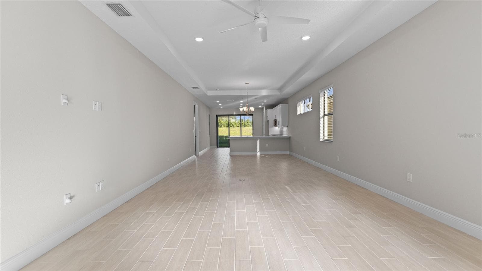 18324 Rockport Pl photo 3