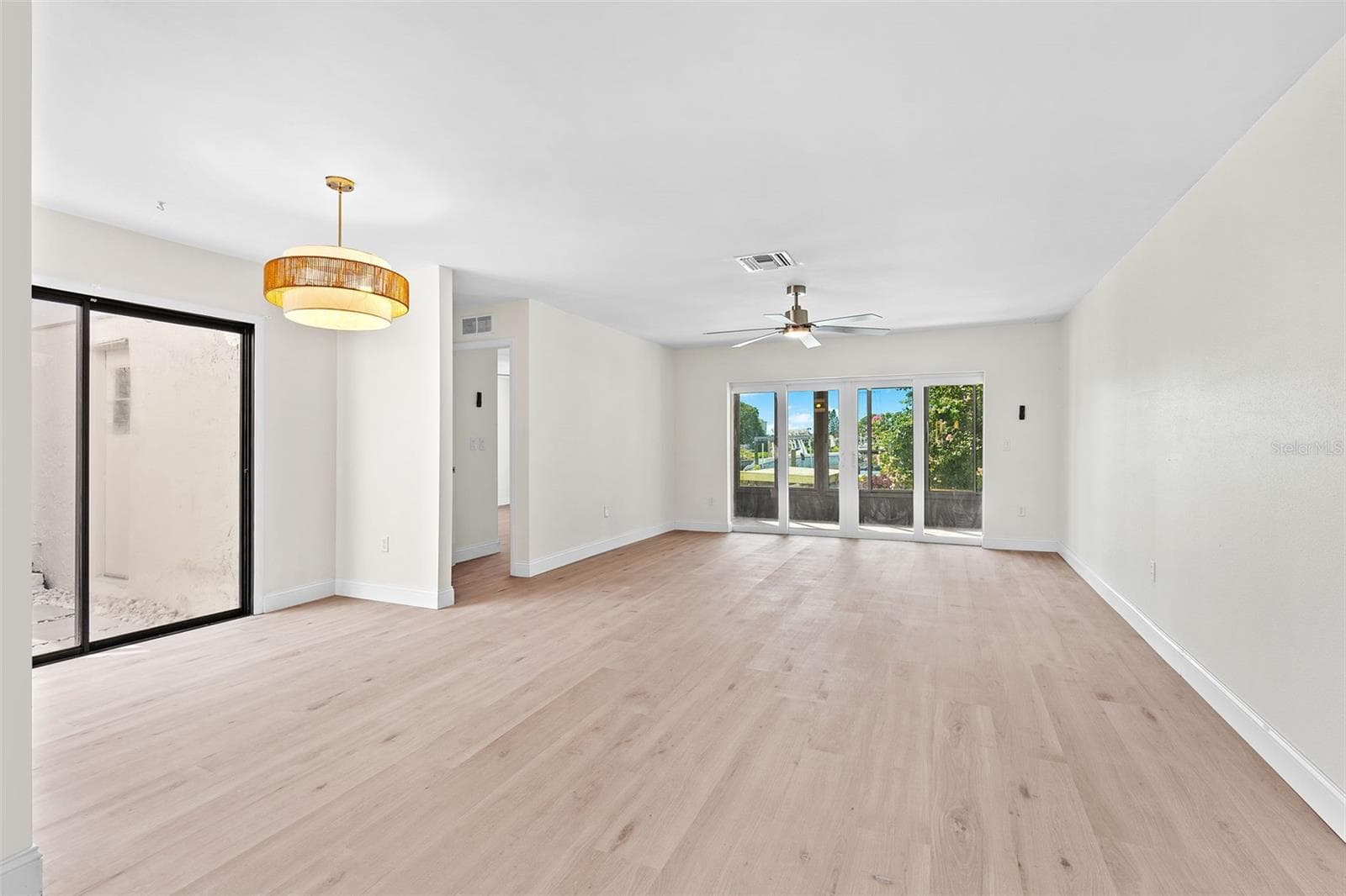 4448 Marine Pkwy photo 4