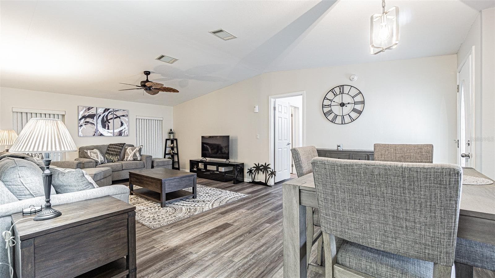 37436 Lilly Bea Ave photo 3