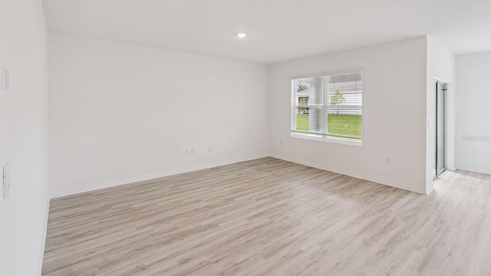 7876 Forrest Fox Way photo 4