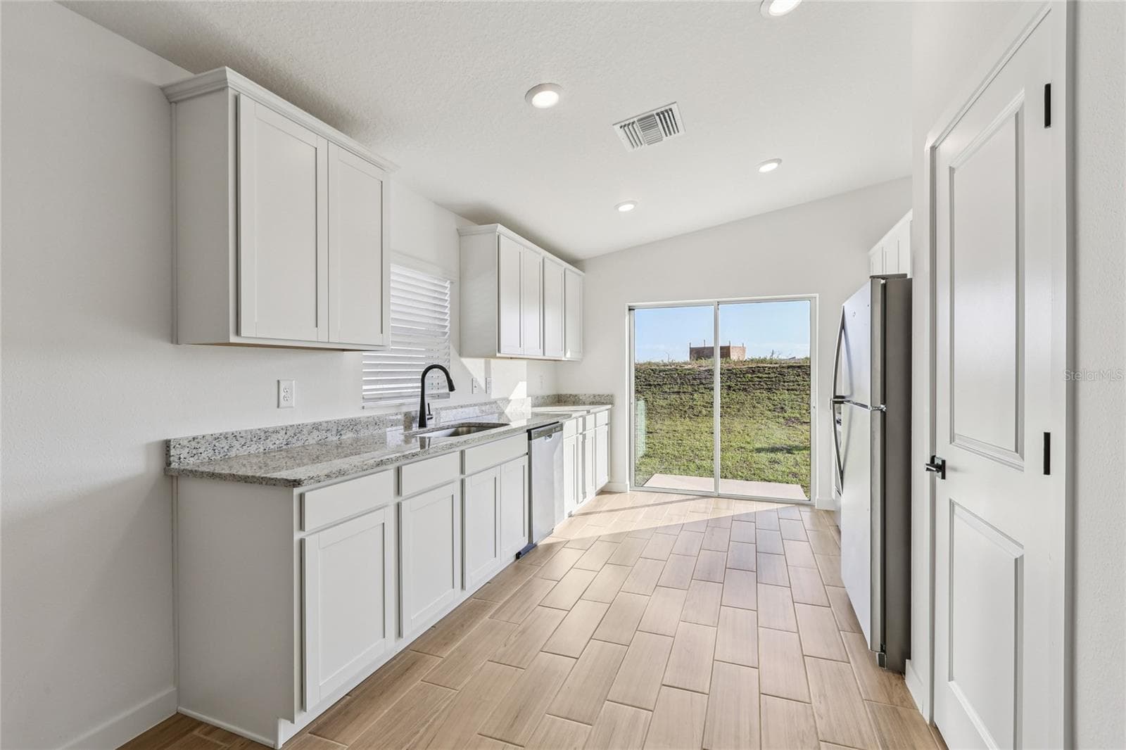 5255 Cap Rd photo 3